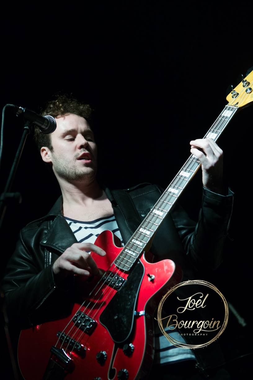 Cherry Cherie Live Retro Vibe Photography