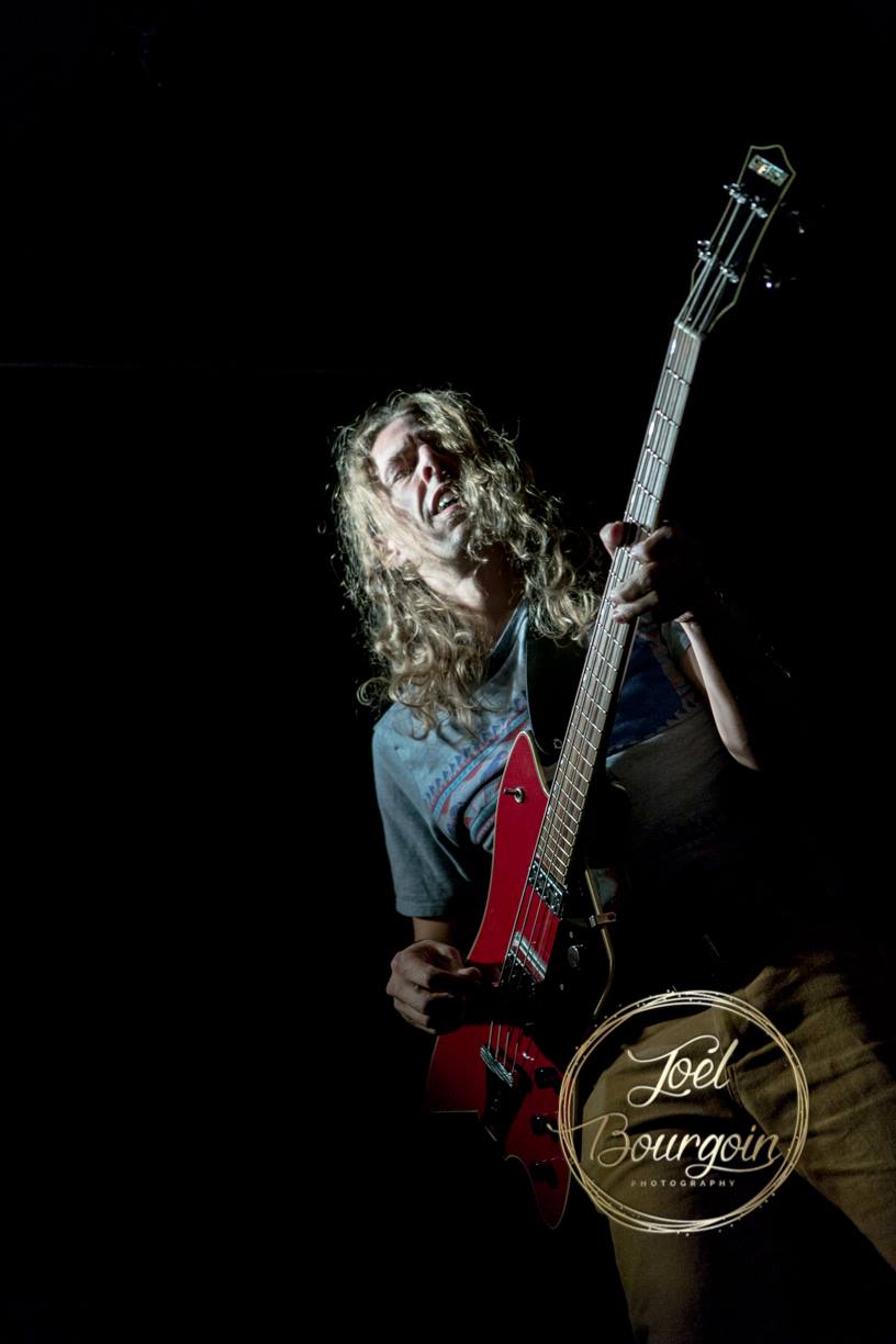 Chocolat Band Live Psychedelic Rock Performance