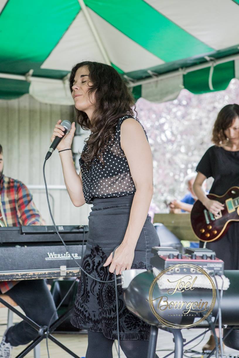 Julie Blanche Live Performance Music Archive